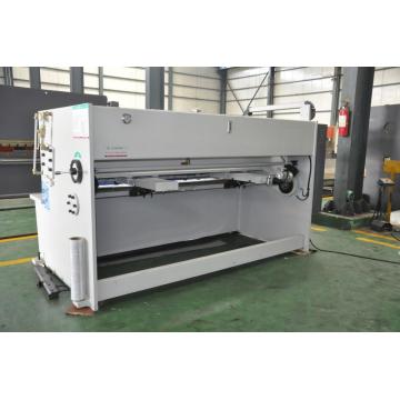 Máquina de cizallamiento CNC hidráulico