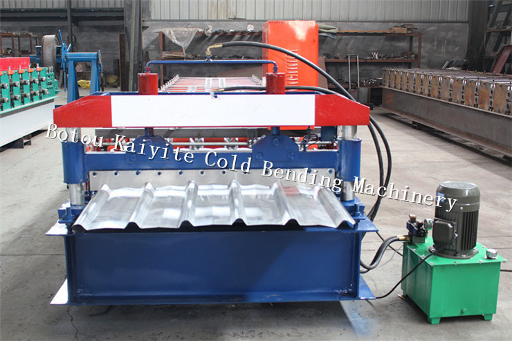 Trapezoid profile roof tile machine