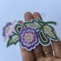 Patch de couture de vêtements de broderie spéciale de fleurs