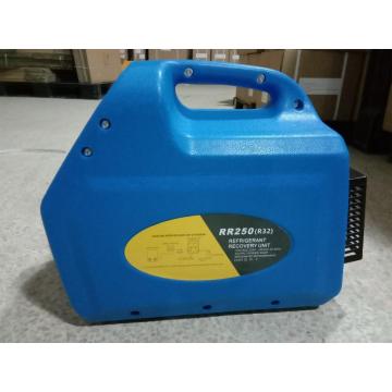 Refrigerant gas recycling machine