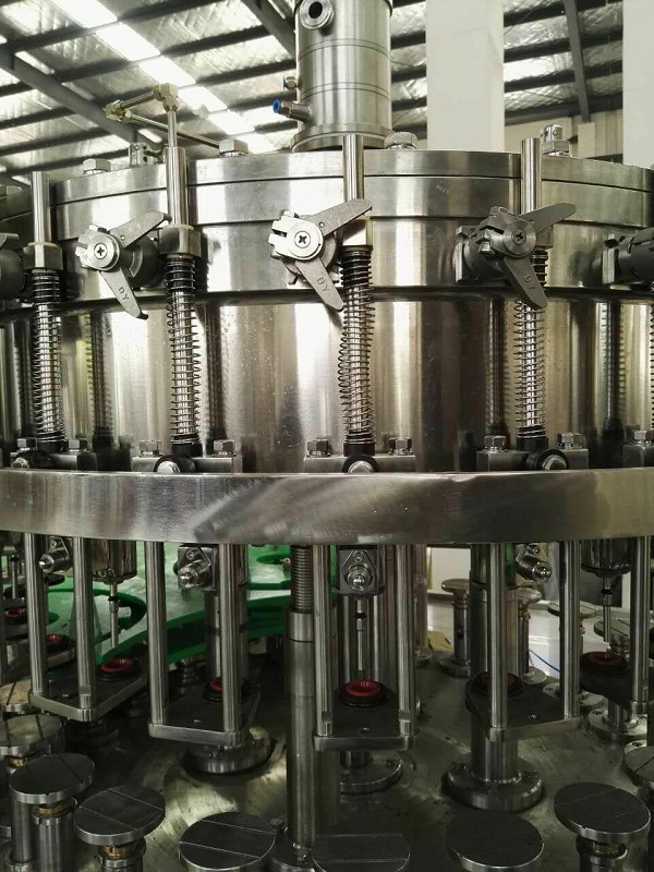 Carbonated Soft Drink Filling Machine