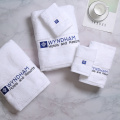 Wholesale 100% cotton embroidery hotel bath towel