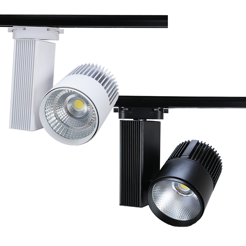 LED track lights for museum lighting