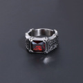 Venta al por mayor Anillo Punk Black Stone para hombre con cruz