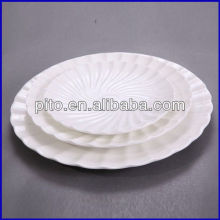 porcelain plate with french design