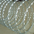 Hot-Dipped galvanizado Razor Barbed Wire