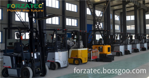 li-battery powered forklift