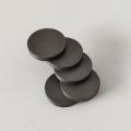 Black Ferrite Circular Disc Magnets Ceramic Magnetic Buttons