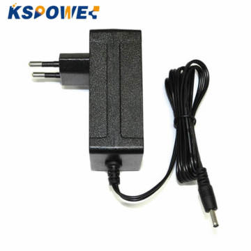 Adaptador de enchufe de EE US AC100-240V a DC12V 2A