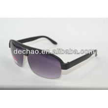 New half frame wayfarer sunglass design