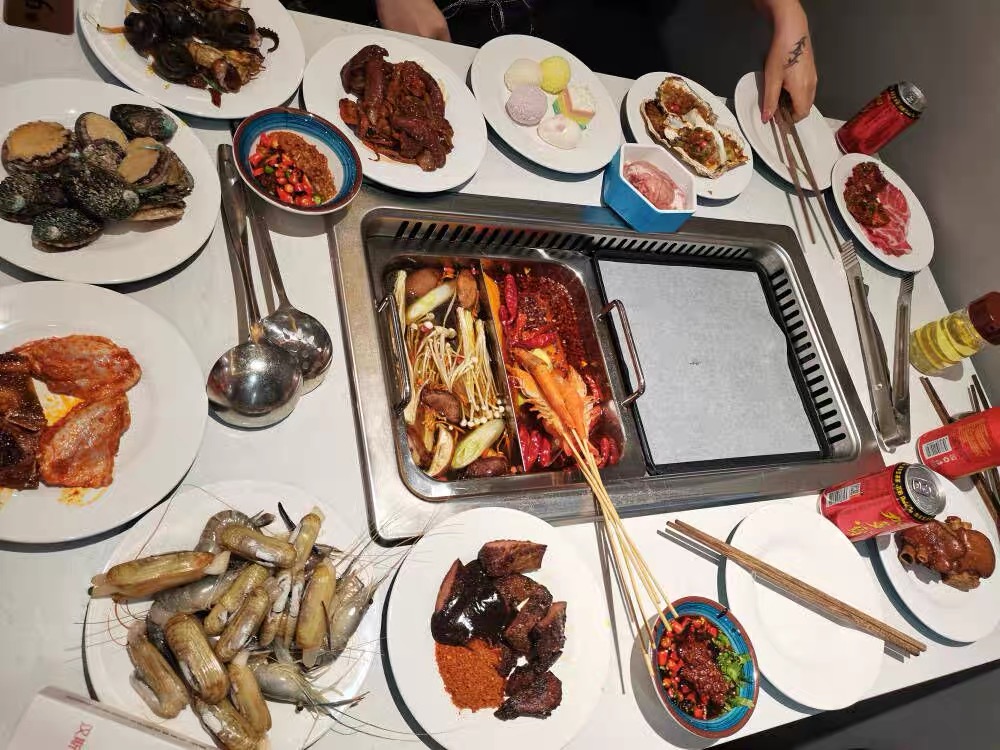 Commercial barbecue hot pot table Commercial barbecue hot pot table