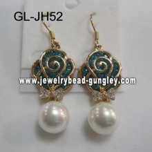 gift shell pearl earrings