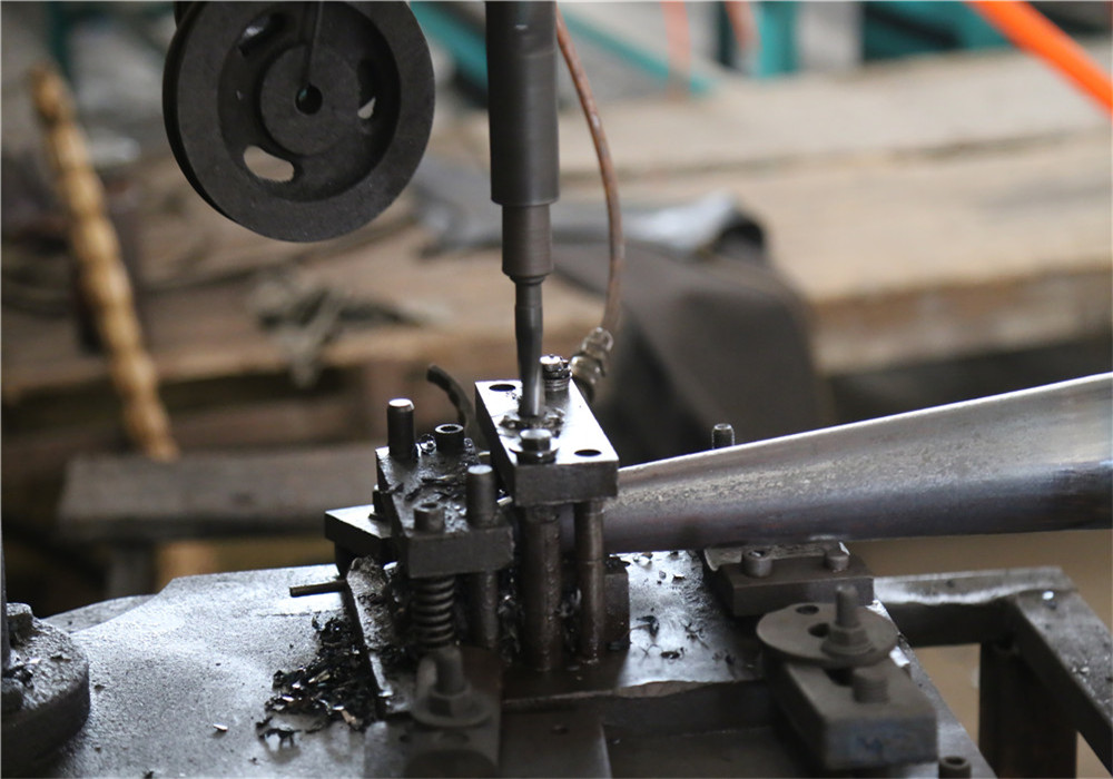 punching krinner ground screw