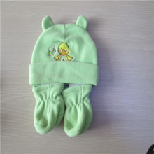 ensemble de Bonnet et gants polaire bébé