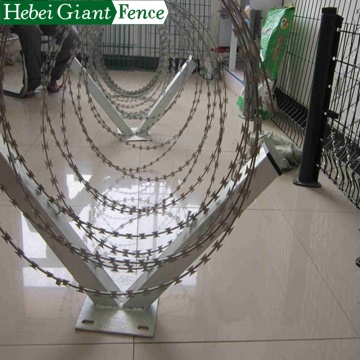 Galvanized+Razor+Barbed+wire+for+Security+Fence