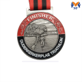 Medalla de miembros deportivos en relieve de plata