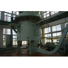 Horizontal rotating solvent extractor