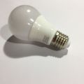 LED de alta potencia Bombilla de bajo consumo 5w