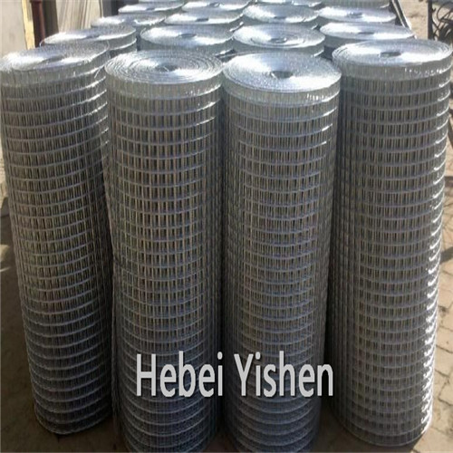 welded wire mesh fence