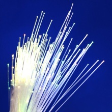 Câble à fibre optique à lueur d&#39;extrémité