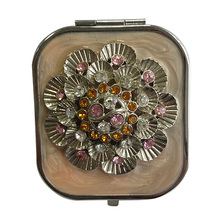 Fleur de cristal maquillage Compact