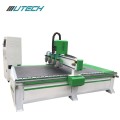 Machine de découpe de routeur CNC multi-broches pour le bois massif