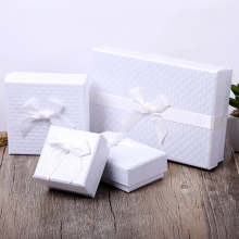 Wholesale Kraft Paper Favor Favor Fashion Design Box