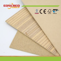 Tablero de MDF de alta melamina brillante de grano de madera para muebles de cocina de dormitorio