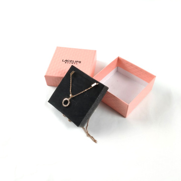 Kleine quadratische Geschenkkette für Halskettenschmuck