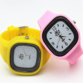 Montre de bande de caoutchouc de silicone Fashion