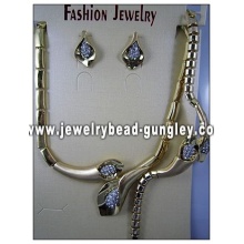 American diamond jewellery set