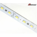 5050SMD impermeabilizan la tira rígida de 1meter 60LED / M LED