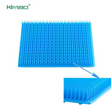 Tapis en silicone apparent bleu pour la stabilisation de la mise en œuvre médicale