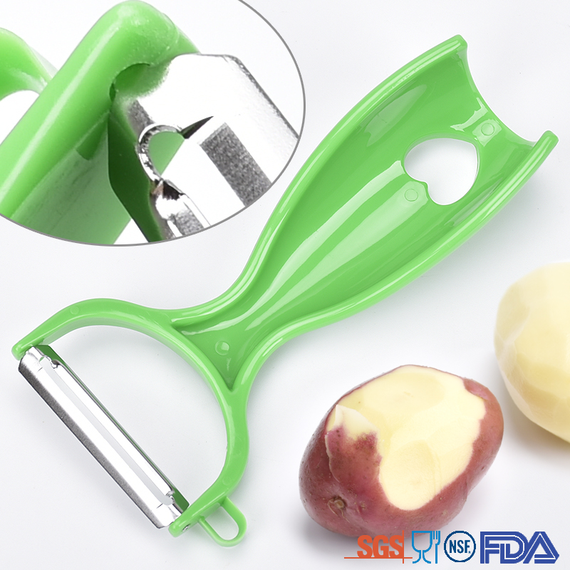 Ergonomic Vegetable Peeler