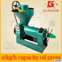 Small Oil Expeller 40kgs Per Hour Yzyx70 Cold Press Screw Oil Press