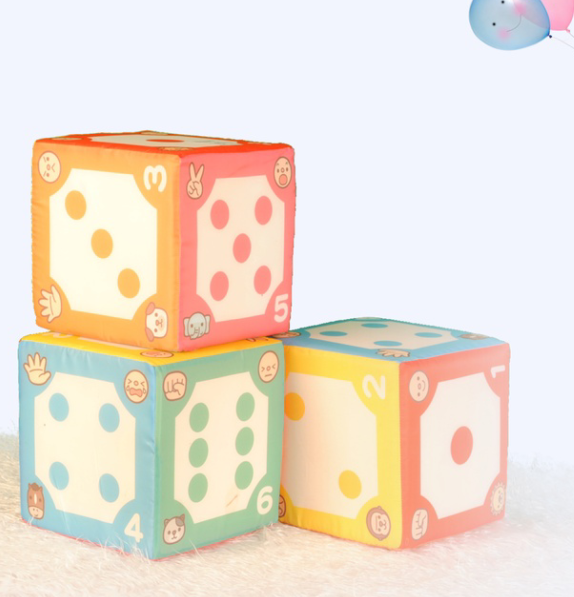 Fine hand-crafted filling dice