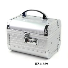 fashionale aluminum vanity case with a mirror inside from China manufacturer