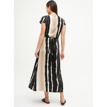 Robe longue mode à rayures noires et blanches