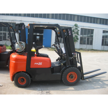 2.5 T Gasoline And LPG Forklift