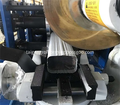 Downpipe Machine