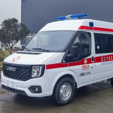 Modelo de ambulancia de Jiangling Fushun