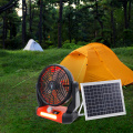 Éventail solaire de camping avec panneaux solaires