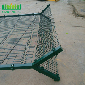 Direct+Factory+PVC+Coated+Welded+Fence+Airport+Fence