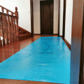 Alfombrilla protectora y transpirable para proteger los pisos de madera