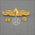 Goupilles organisées en or, badge militaire (GZHY-BADGE-001)