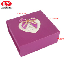 Embalaje de caja de joyería de regalo de color púrpura