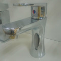 Robinet pour lavabo chrome en laiton