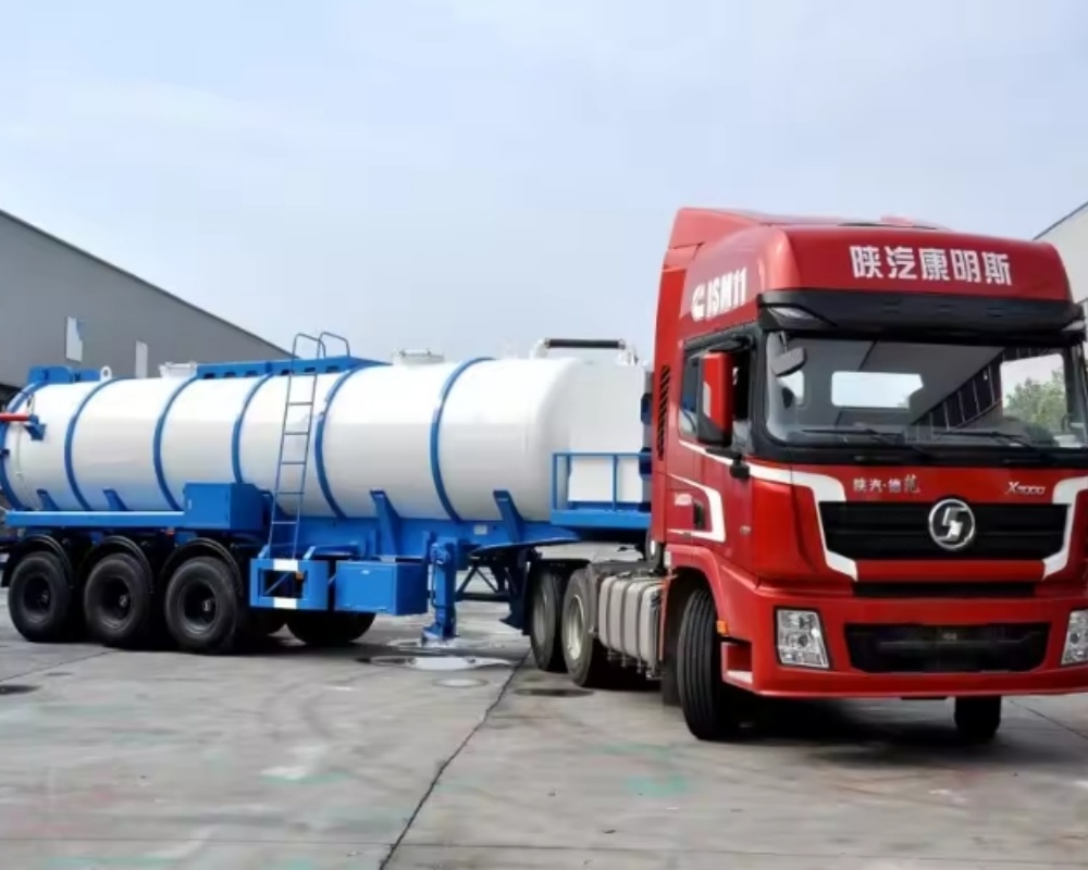 Low price waste collection vacuum tanker Low price waste collection vacuum tanker