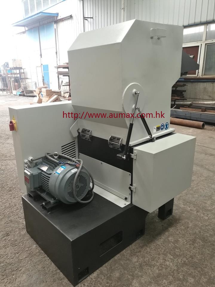 Plastic Granulating Machine