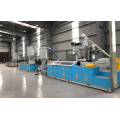 Machine d&#39;extrusion de profil WPC en plastique en bois